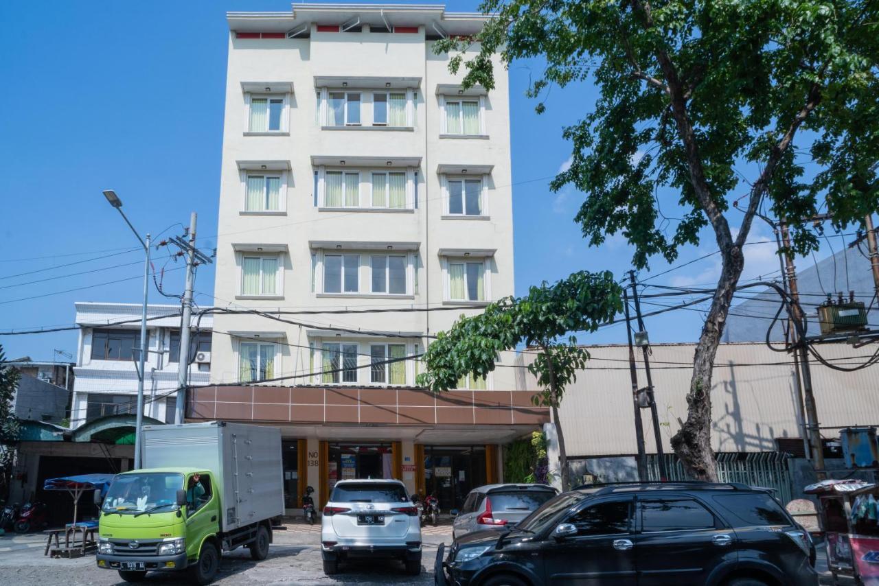 Reddoorz Plus Syariah Near Pasar Turi 수라바야 외부 사진