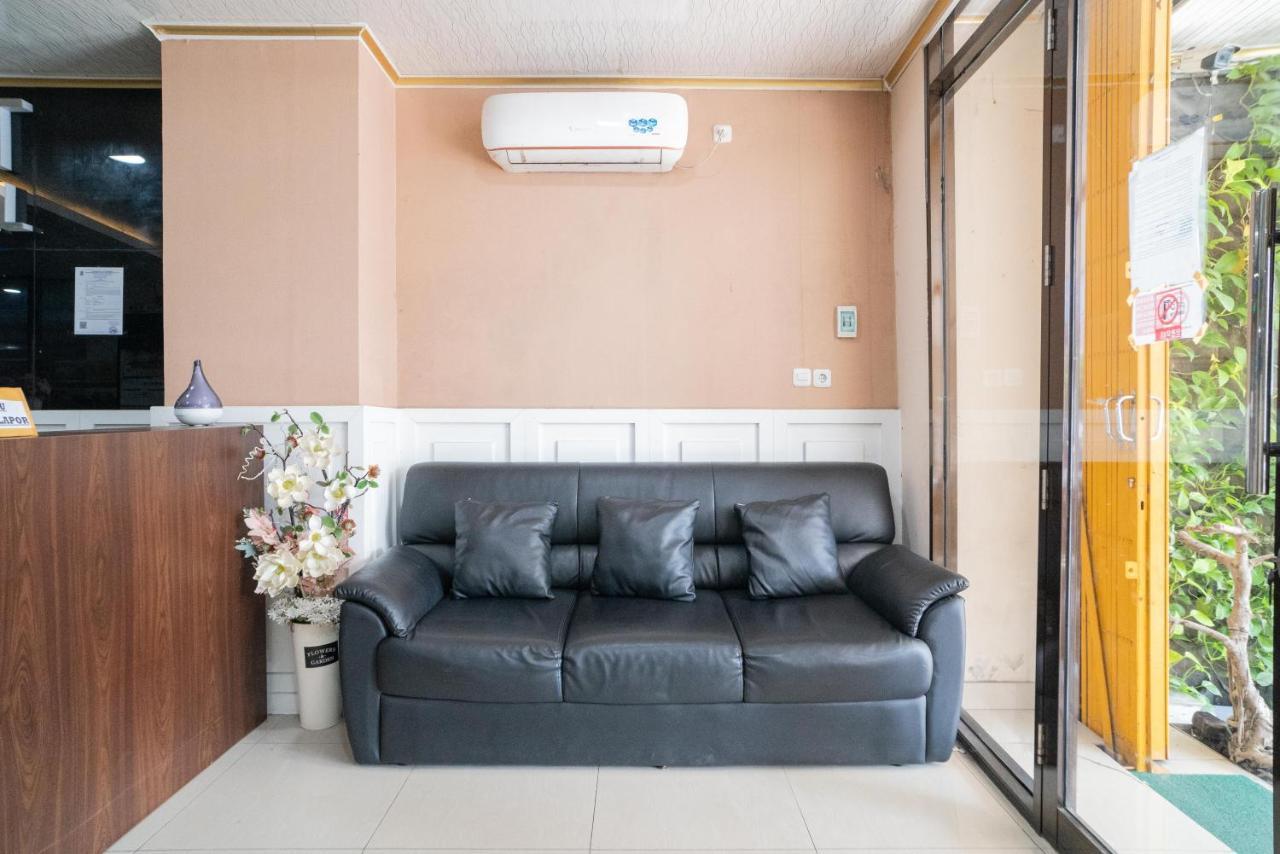 Reddoorz Plus Syariah Near Pasar Turi 수라바야 외부 사진