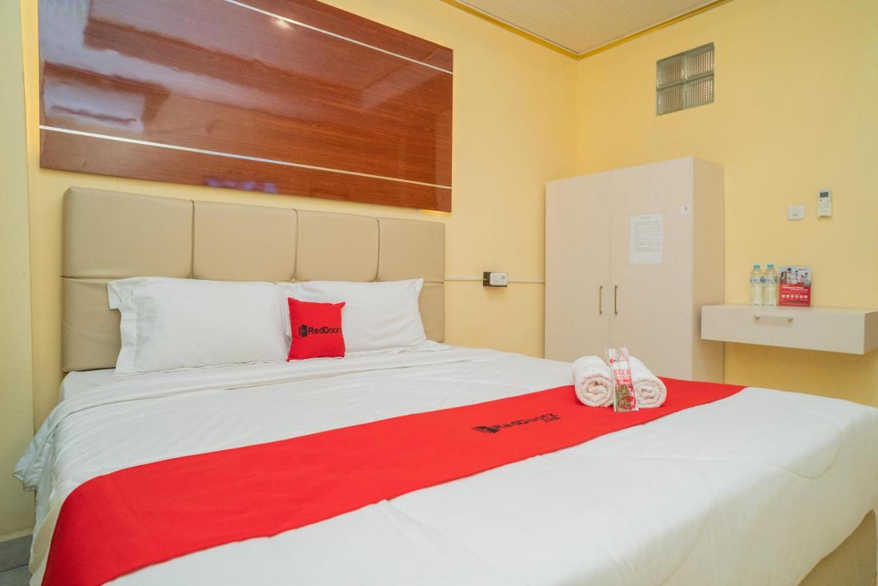 Reddoorz Plus Syariah Near Pasar Turi 수라바야 외부 사진